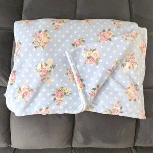 Nanette Lepore - Luxe Throw Blanket - Blue Floral